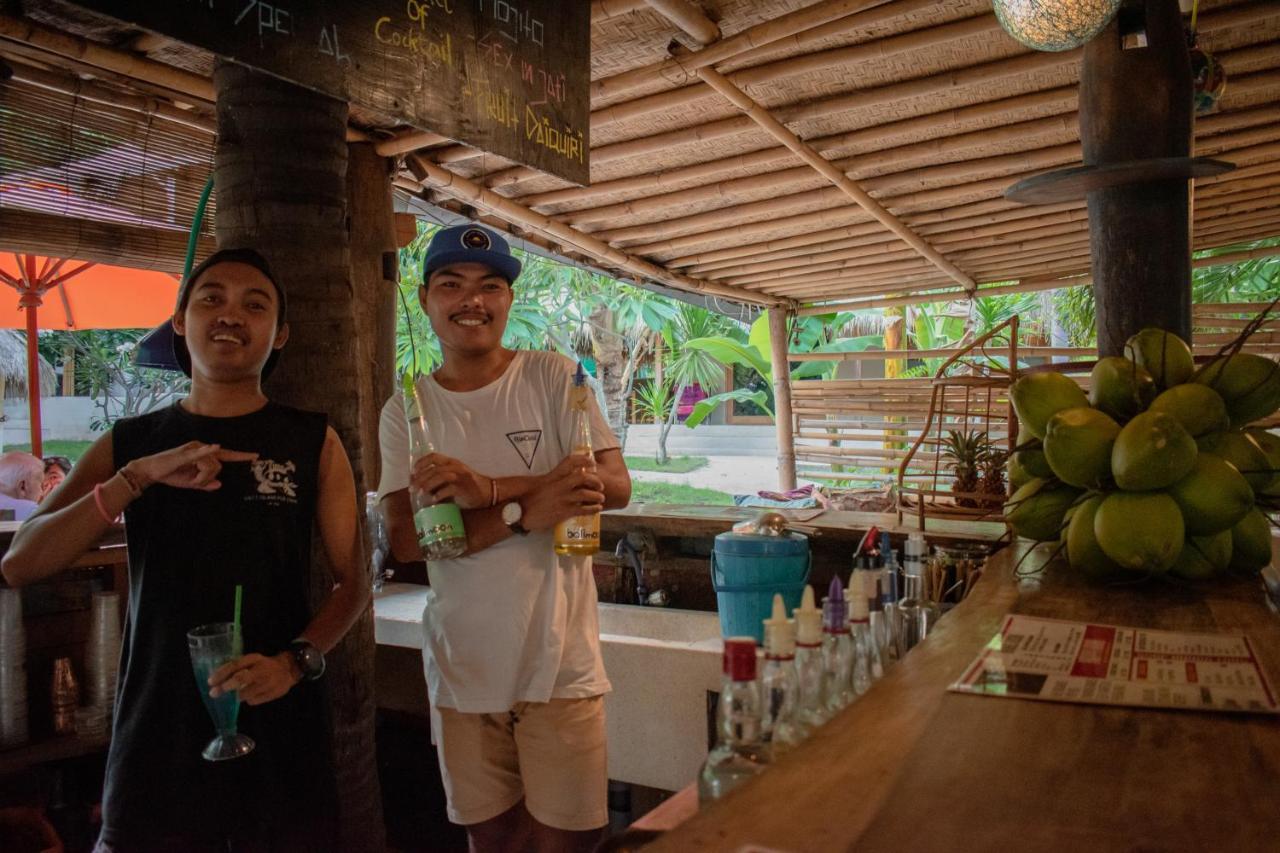 Jati Village, Party Hostel And Bungalows Gili Trawangan Eksteriør bilde